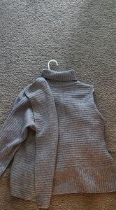 Modern Soul Gray Ribbed Turtleneck Pullover